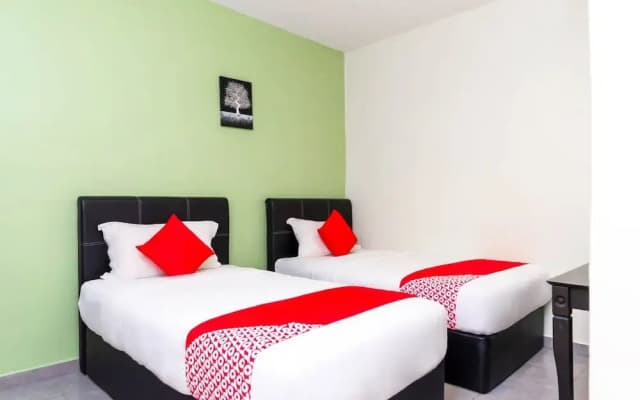 Muar City Hotel - photo 2
