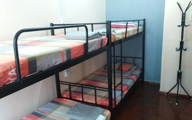 Home Guesthouse - photo 3