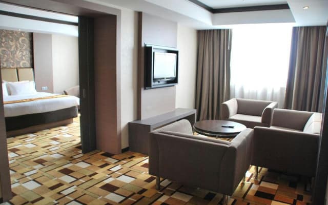 Grand Paragon Hotel Johor Bahru - photo 3