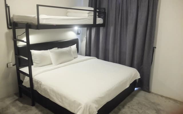 Suite 18 Boutique Hotel - Hostel - photo 5