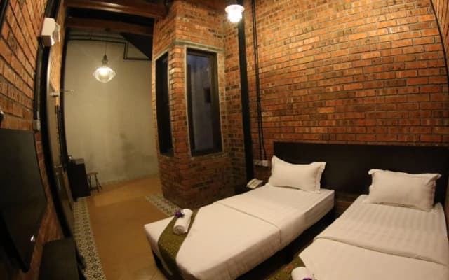 Ban Loong Hotel - photo 3