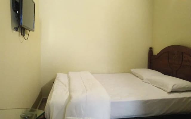 OYO 89689 Zahrin Hotel - photo 3