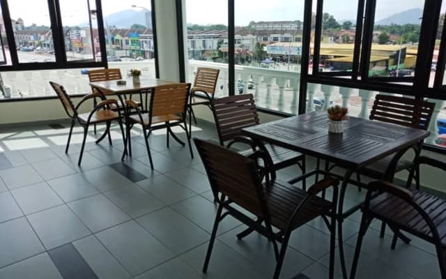 Oscar Suites Hotel - photo 2