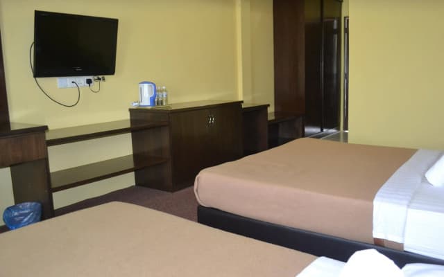 Home Beach Village Resort - photo 2