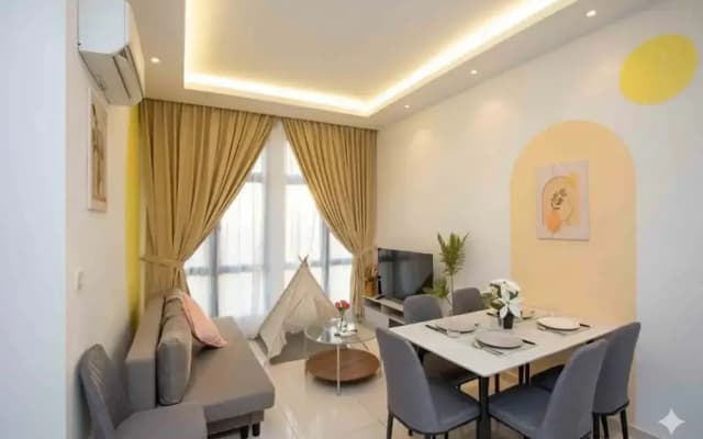 2BR Space Apt Near KSL CIQ JB - photo 4