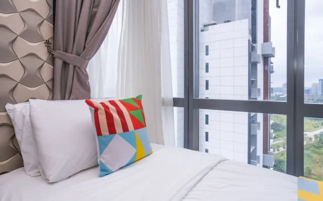 OYO Home 89724 Amazing 2br Grand Medini - photo 5
