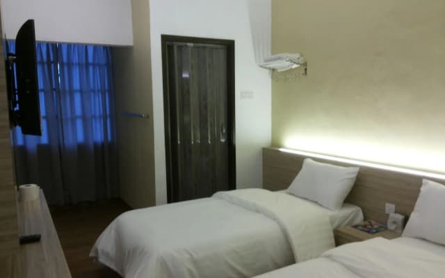 Suria Cameron Hotel - photo 4