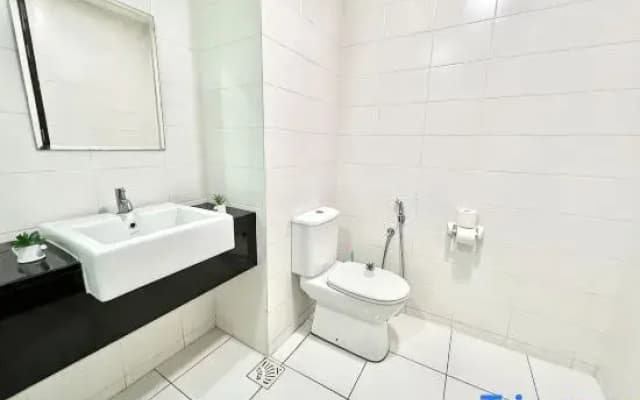 R 1-5Pax Cozy Home SetiaAlam 100mpsWifi&TV Trefoil - photo 5