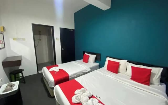 Dancenter Near Dataran Muhibbah,Captain Hotel Cafe - photo 4
