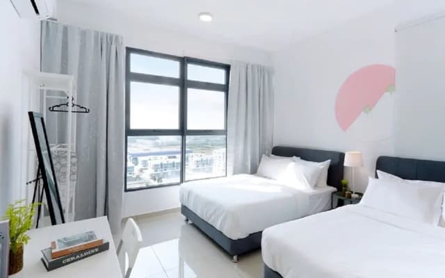 Atlantis Residence Pool View Apartment by Iconstay Melaka - photo 5