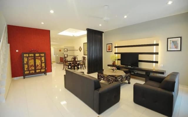 Courtyard Residence - photo 5