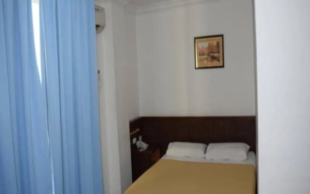 Hotel Sri Garden - photo 3