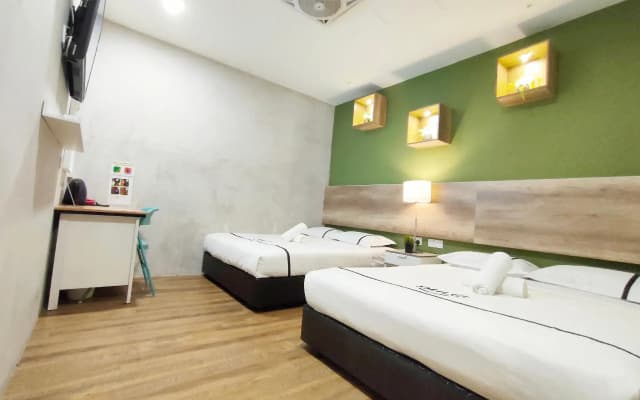 Smile Hotel Danau Kota - photo 5
