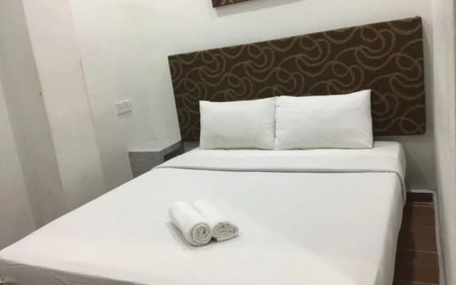 Jma Ferringhi Beach Hotel - photo 5