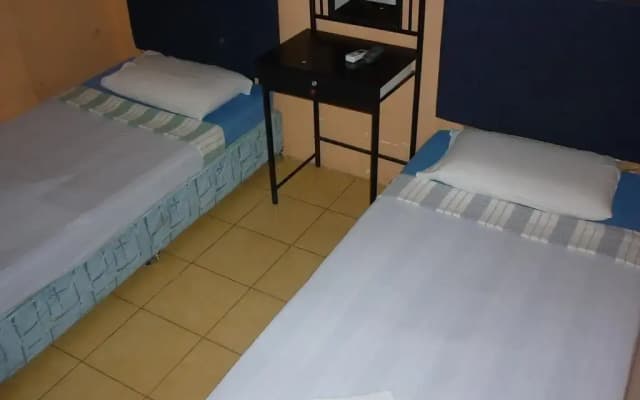 A&j Budget Hotel - photo 5