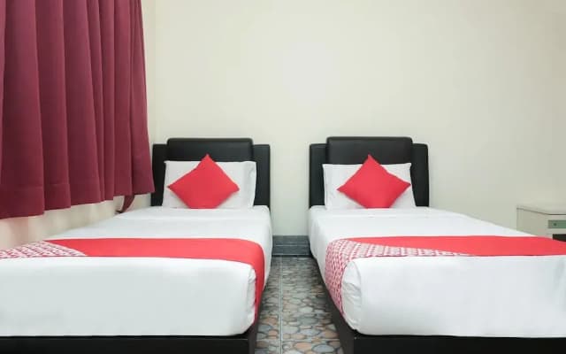 OYO 89928 Acf Guest House - photo 4