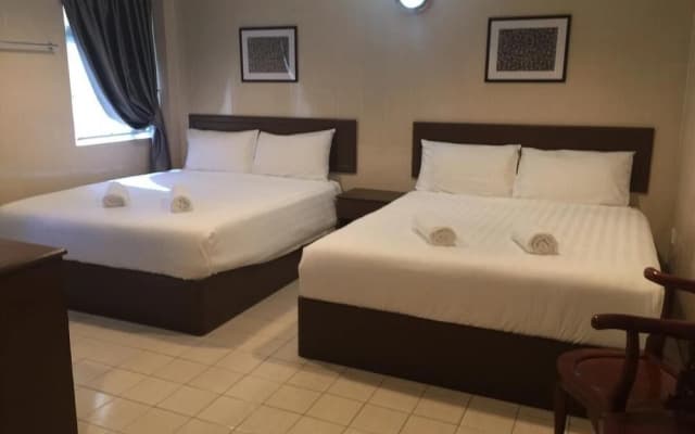 Barrack Street Hotel - photo 3