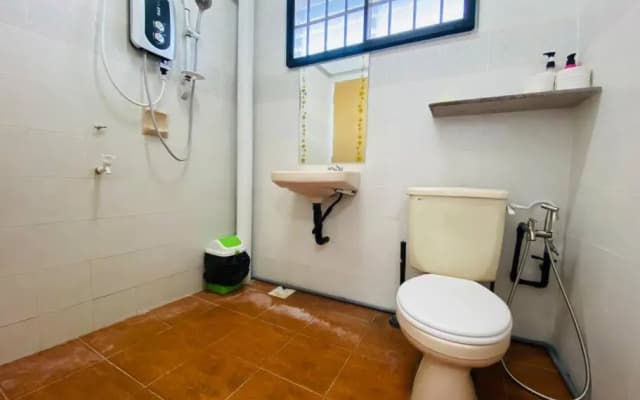 Johor Lovy Ros Homestay/12pax/Wifi/IKea Jusco - photo 3
