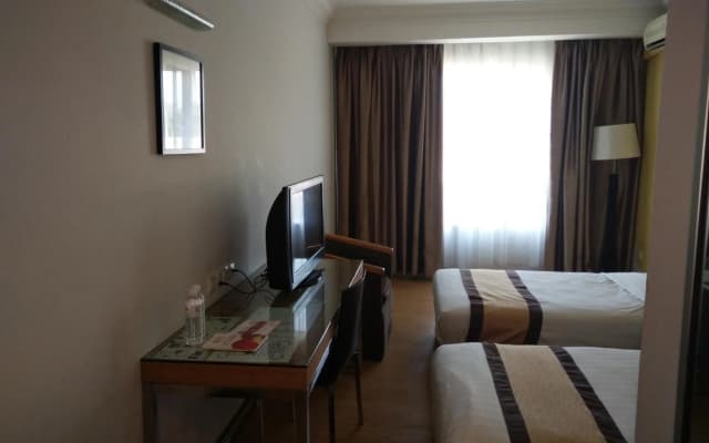 Tang Dynasty Lodge Tuaran - photo 4