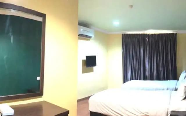 Hotel Sunjoy9 Klang - photo 3