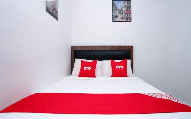 OYO 44093 Vrm Hotel - photo 3