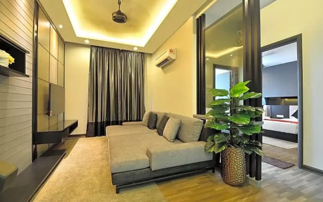 Violet Luxury Service Villa - photo 4