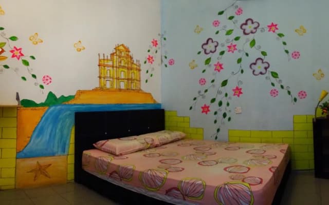Old Town Guesthouse - photo 2