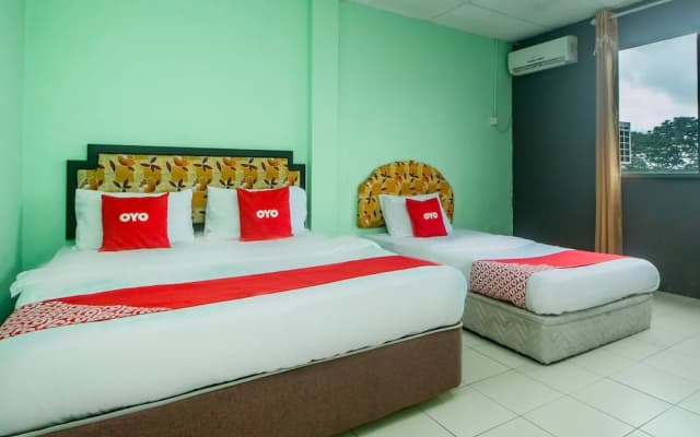 OYO 90124 Payang Puri Baru Hotel - photo 5