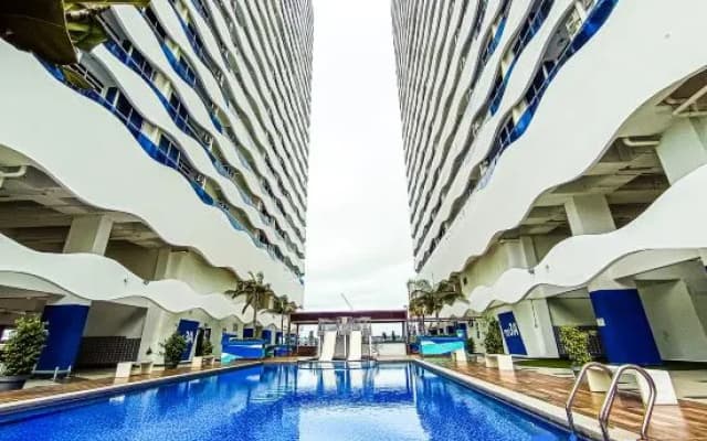 Signature Loft at The Wave by HCK - photo 2