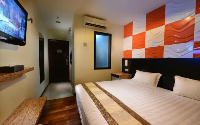 Hotel Bahagia - photo 2
