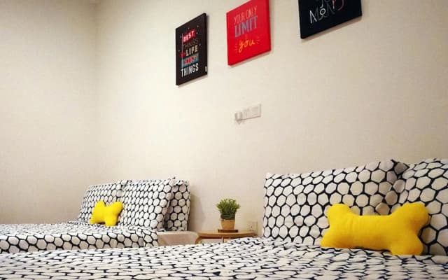 Lazy Elephant Guesthouse - photo 4