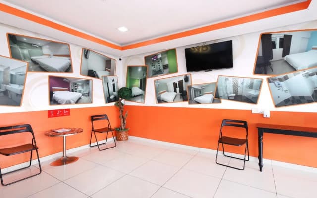 OYO 90296 Red Orange Hotel Port Klang - photo 5