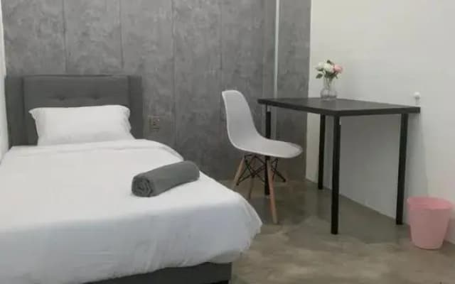 Mini Rest Room (Mini but 99% Full Equipped) - photo 3