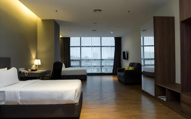 Imperial Regency Suites Petaling Jaya - photo 3