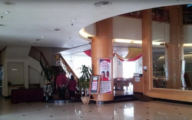 Empress Sepang Hotel - photo 2