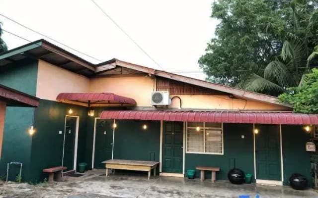 Rumah Tepi Istana - photo 3