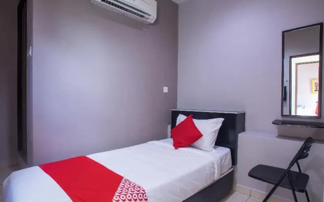 Super OYO 44097 Avatarr Hotel - photo 5