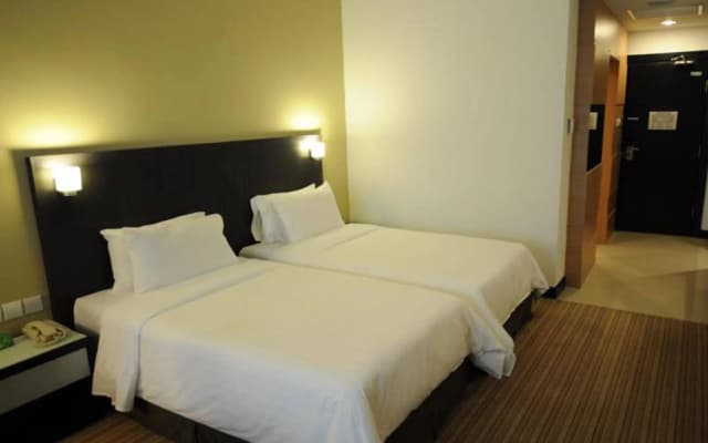 The Klagan Hotel - photo 5