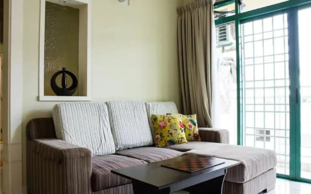 Luxurious Condo Near Gurney - photo 3