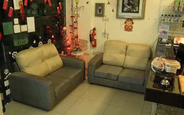 Putra One Avenue Hotel - photo 2