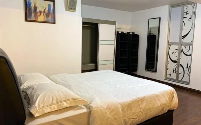 2flr Apartment at Empire Subang Jaya includes WiFi - photo 3