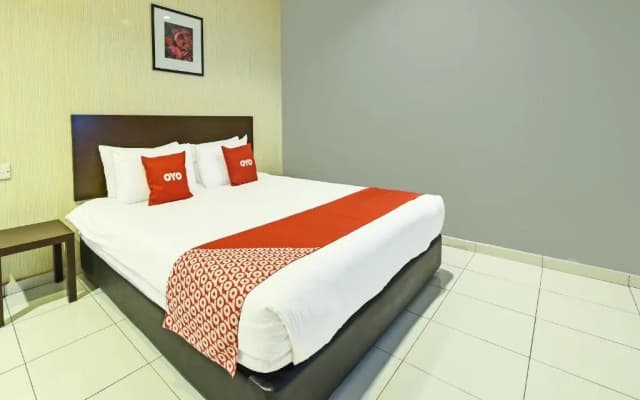 Hotel O M Three Hotel - photo 3