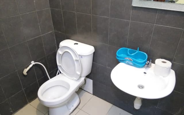 Sri Sembulan Guesthouse - photo 4