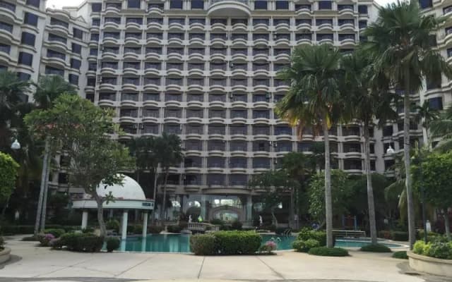 Everly Resort Hotel Malacca - photo 3