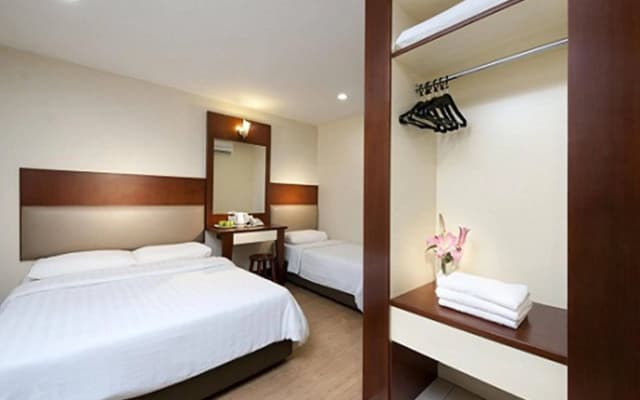 Fenix Inn - photo 3