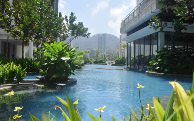 Pool View Cozy Home 6pax Midhill Genting 1013 Free WiFi - photo 4