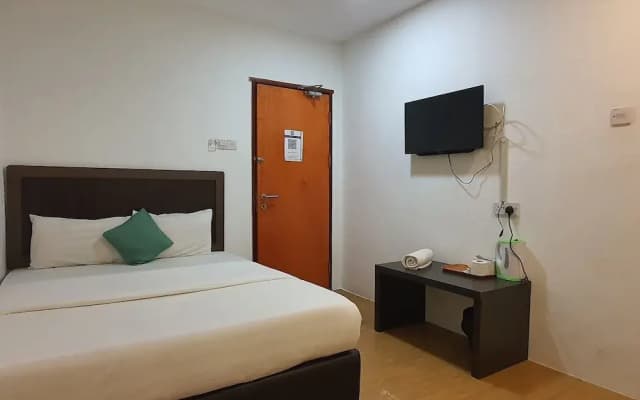 Hotel O Signature Inn Miri - photo 3
