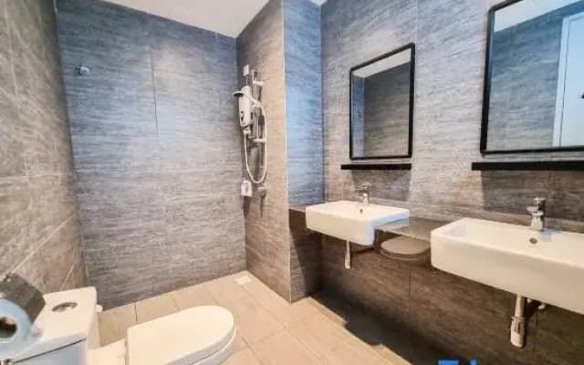 Gaya Resort Suites by CityNest - photo 2