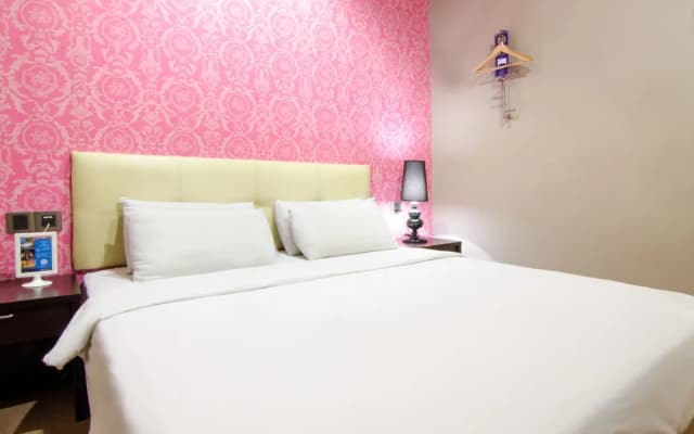 OYO 272 I Hotel - photo 5