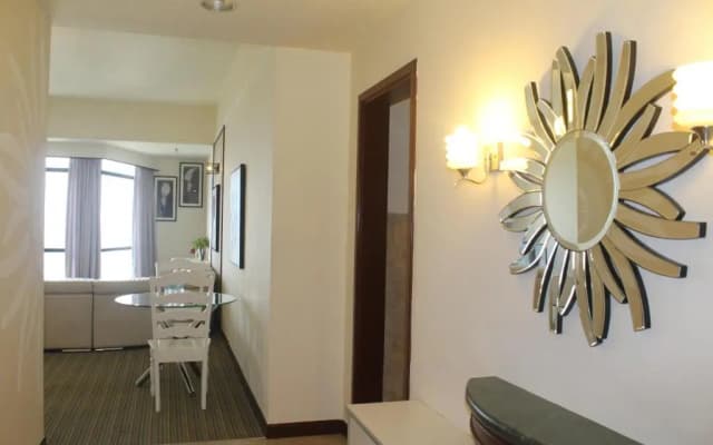 FnF Suite @ Time Square - photo 2